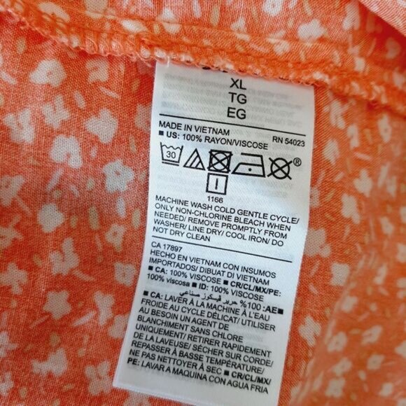 OLD NAVY Long Sleeve Light Flowy Pink Ditsy Floral Blouse Sz XL - Picture 12 of 13